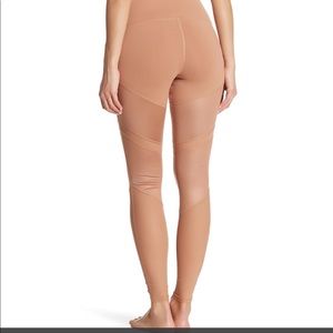 Alo Shelia Legging in Henna